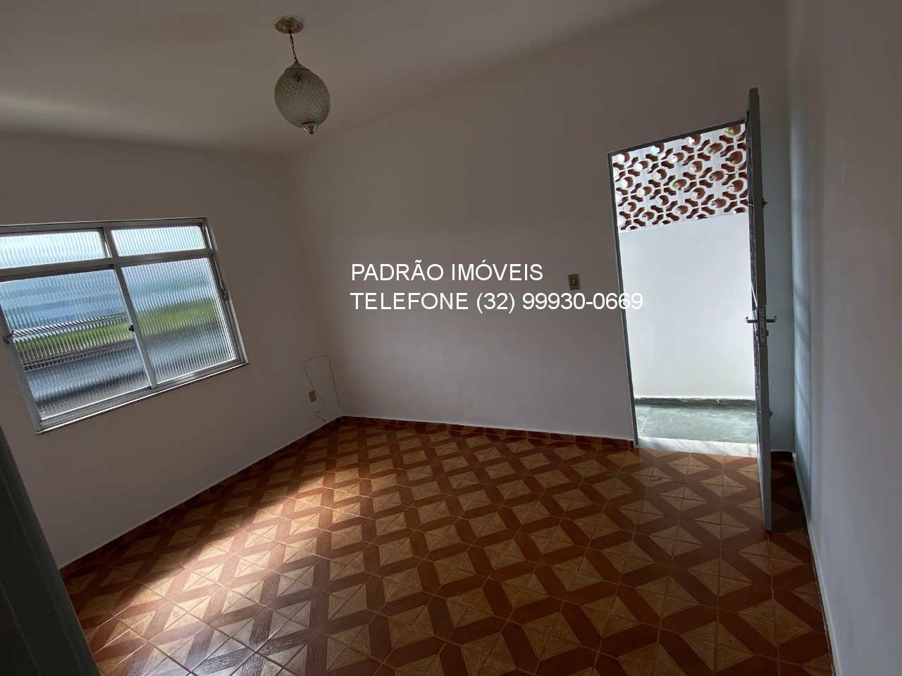 Casa para alugar com 2 quartos, 70m² - Foto 1