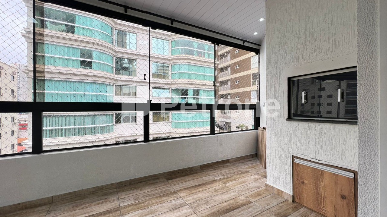 Apartamento à venda com 3 quartos, 138m² - Foto 15