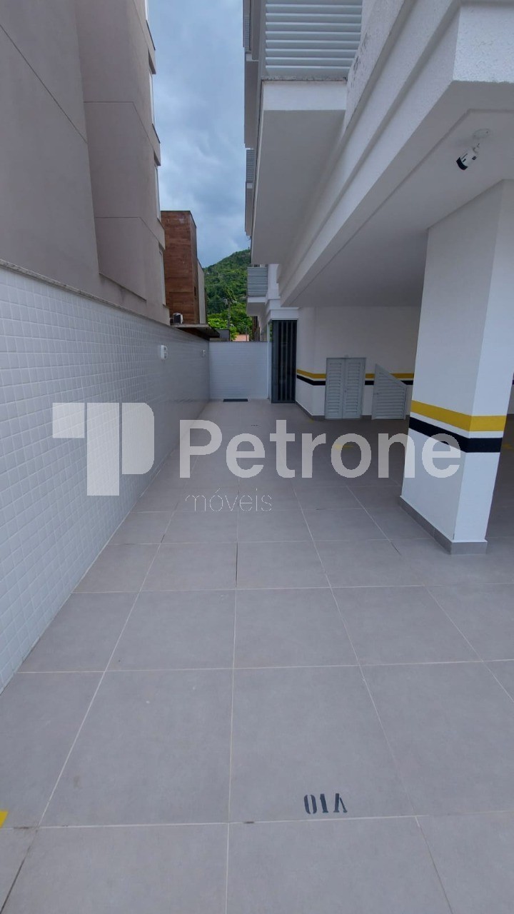 Apartamento à venda com 3 quartos, 75m² - Foto 30