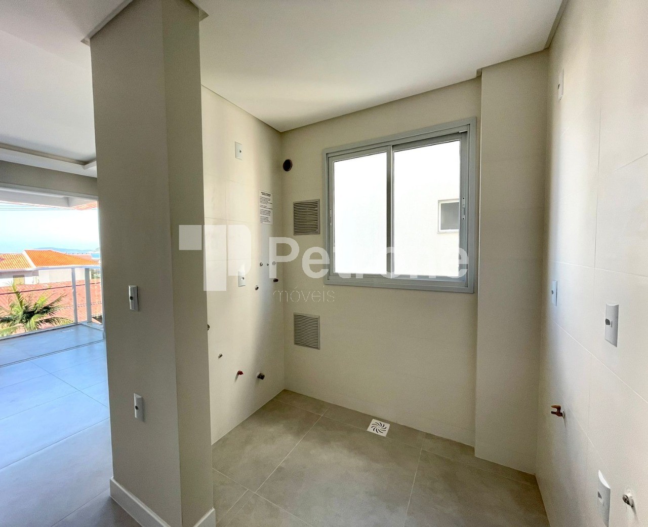 Apartamento à venda com 3 quartos, 76m² - Foto 7