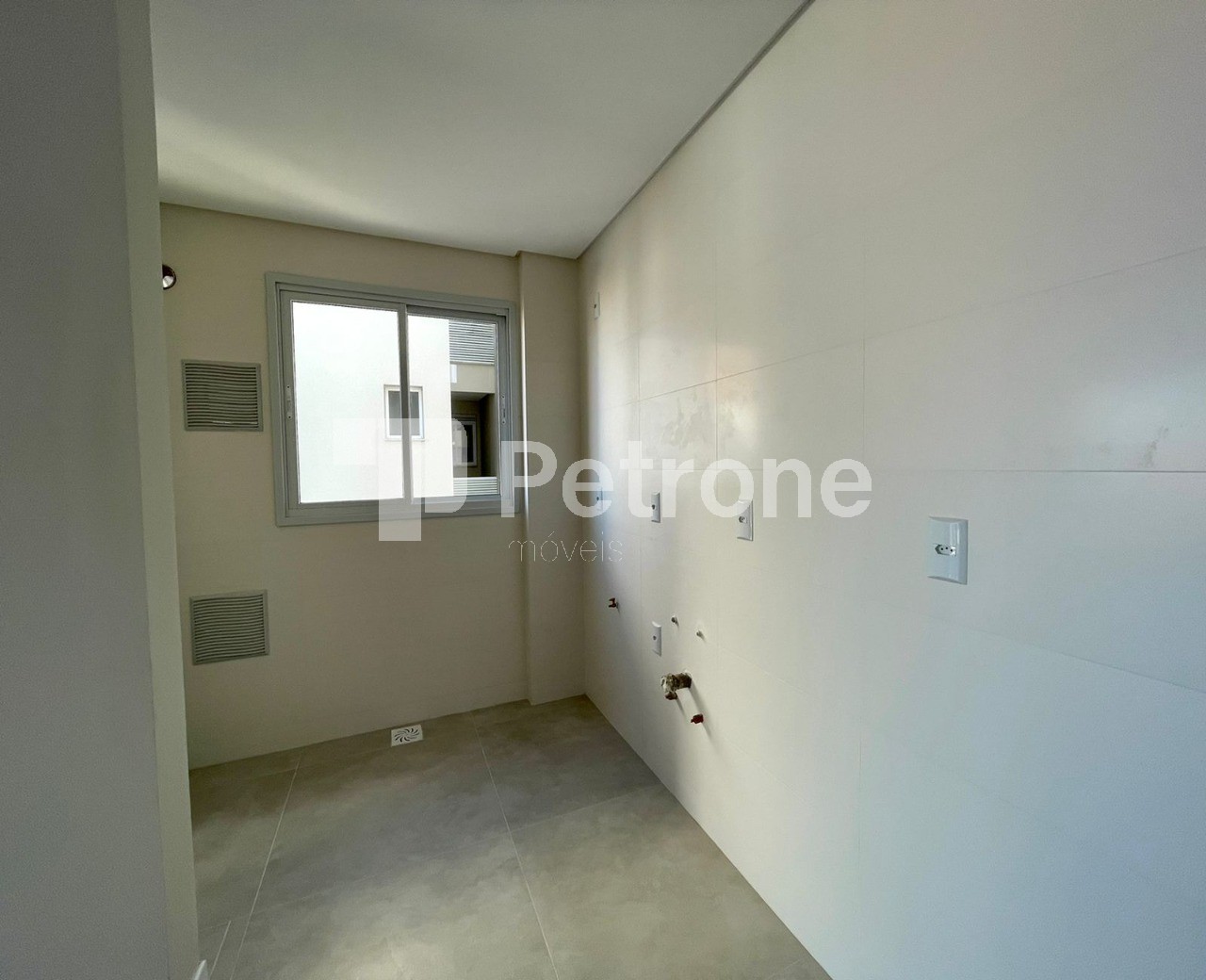 Apartamento à venda com 3 quartos, 76m² - Foto 6