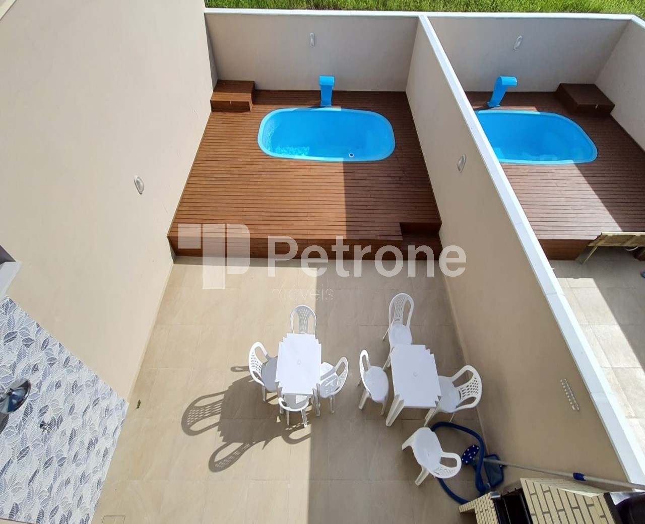 Casa à venda com 3 quartos, 102m² - Foto 10