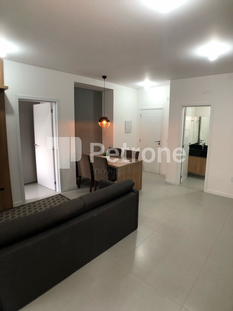 Apartamento à venda com 1 quarto, 58m² - Foto 5