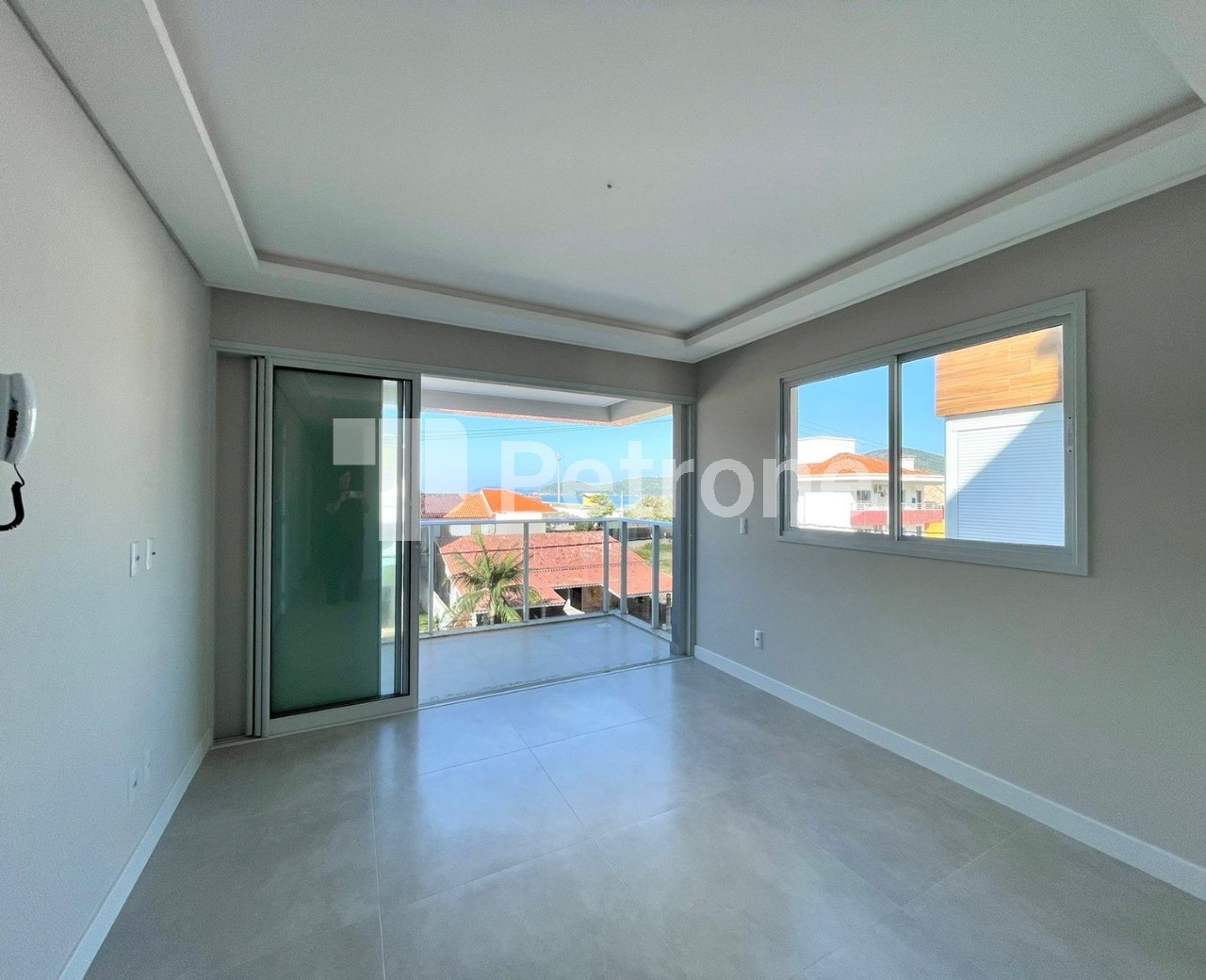 Apartamento à venda com 2 quartos, 69m² - Foto 11