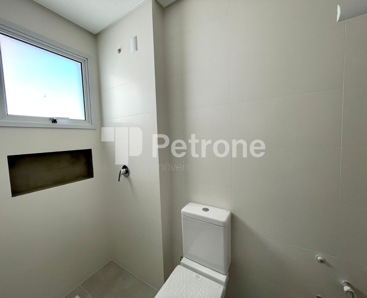 Apartamento à venda com 3 quartos, 76m² - Foto 9