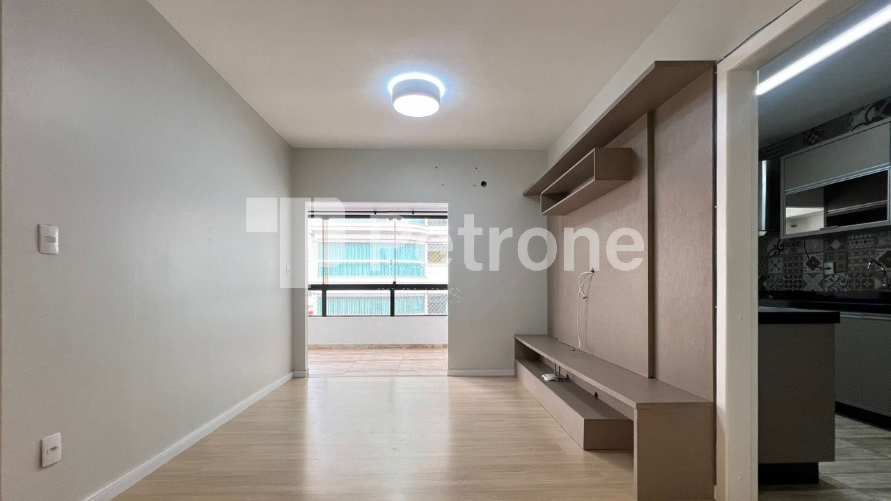 Apartamento à venda com 3 quartos, 138m² - Foto 5