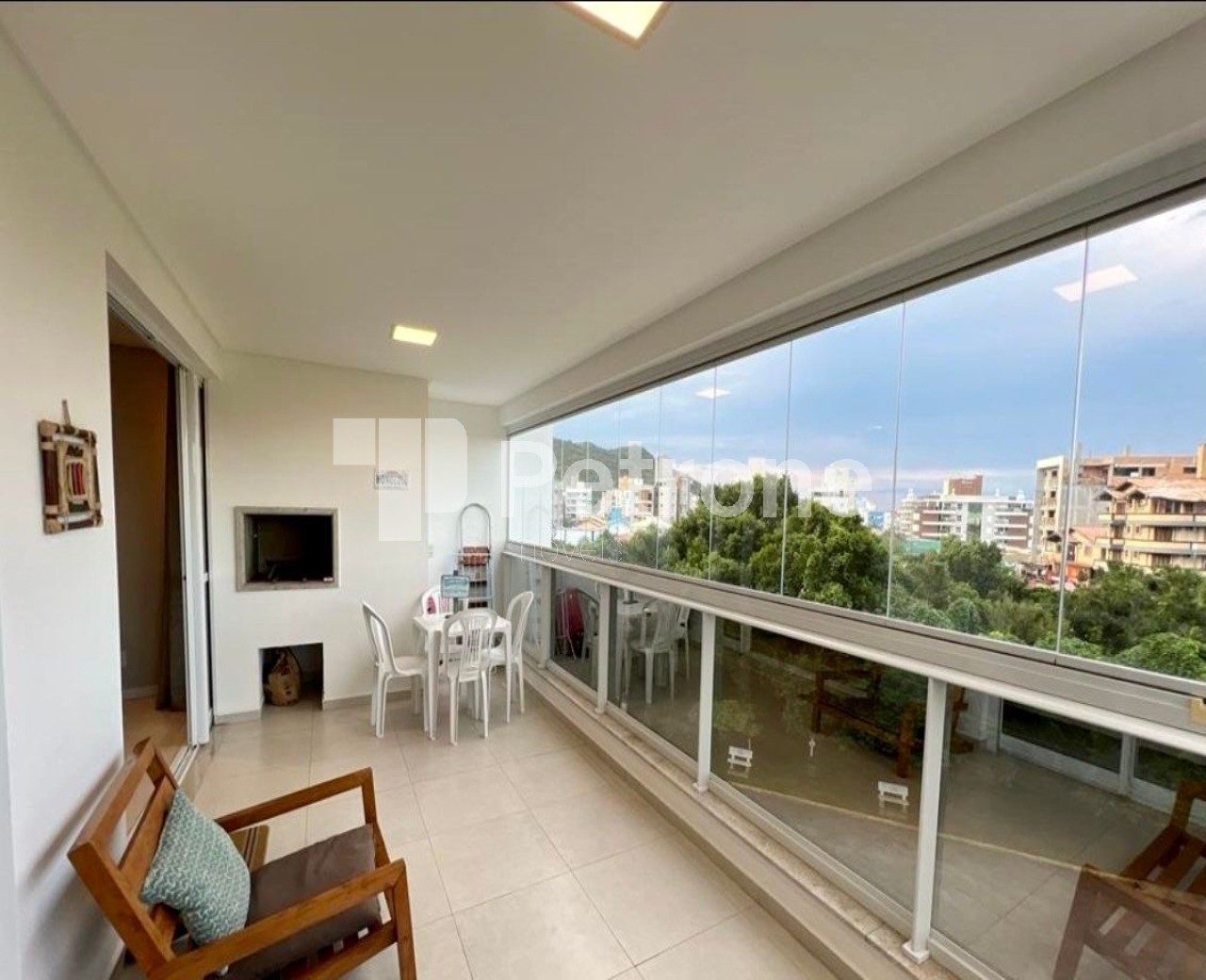 Apartamento à venda com 3 quartos, 127m² - Foto 9