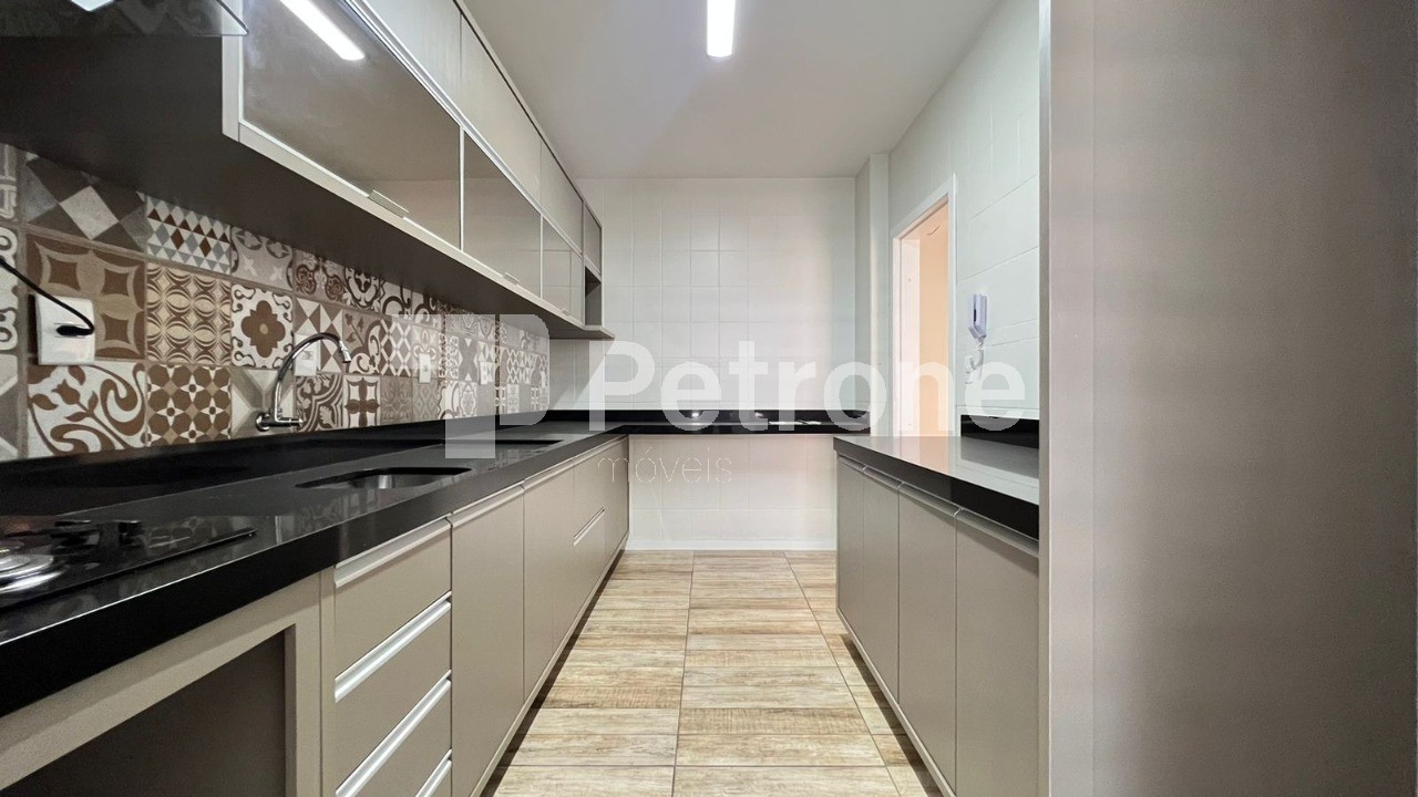 Apartamento à venda com 3 quartos, 138m² - Foto 12