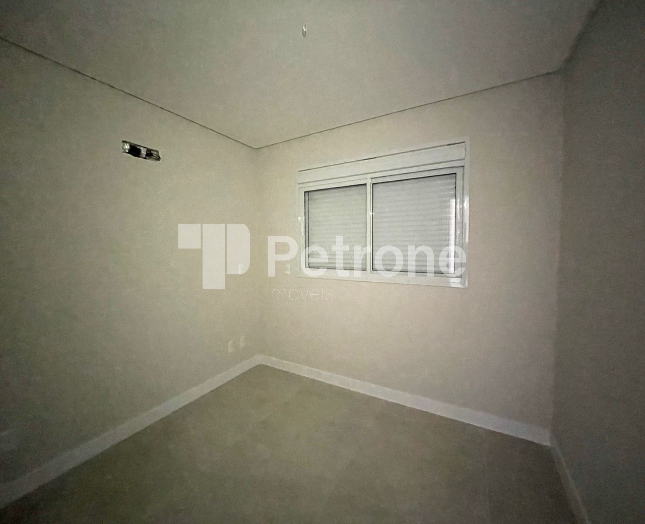 Apartamento à venda com 2 quartos, 69m² - Foto 20