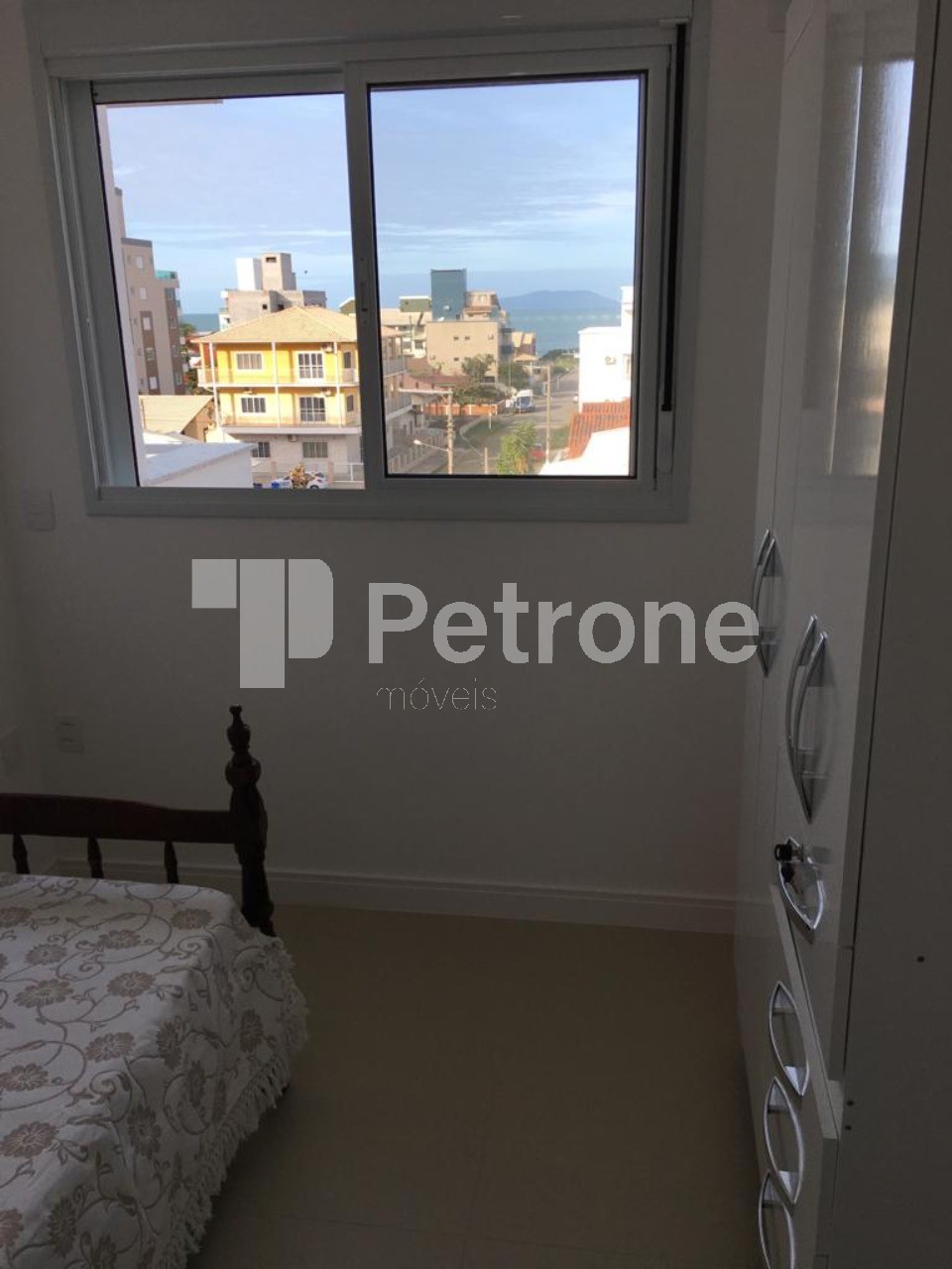 Apartamento à venda com 3 quartos, 76m² - Foto 12