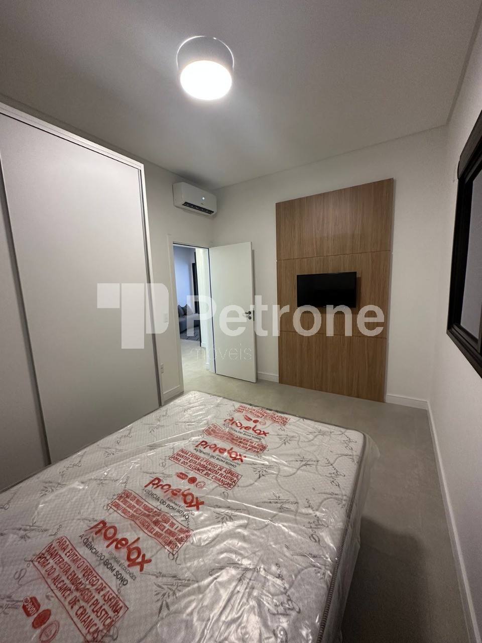 Apartamento à venda com 3 quartos, 124m² - Foto 12