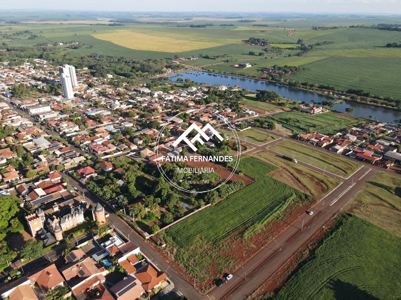 Terreno à venda, 300m² - Foto 1