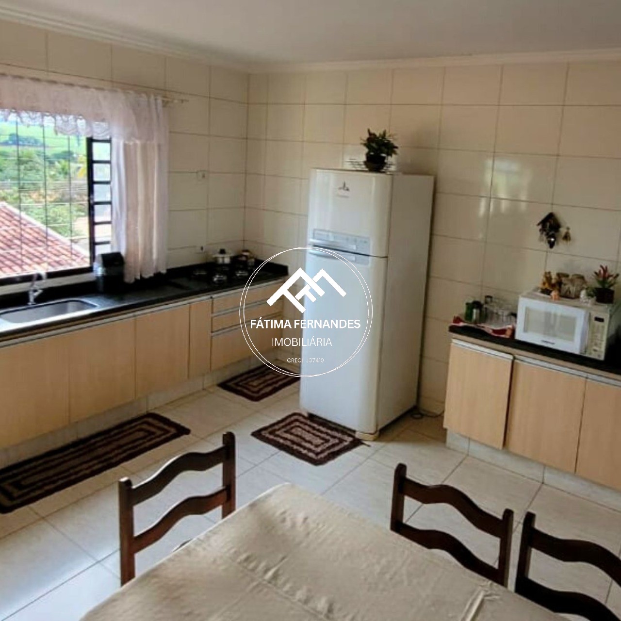 Casa à venda com 4 quartos, 336m² - Foto 11