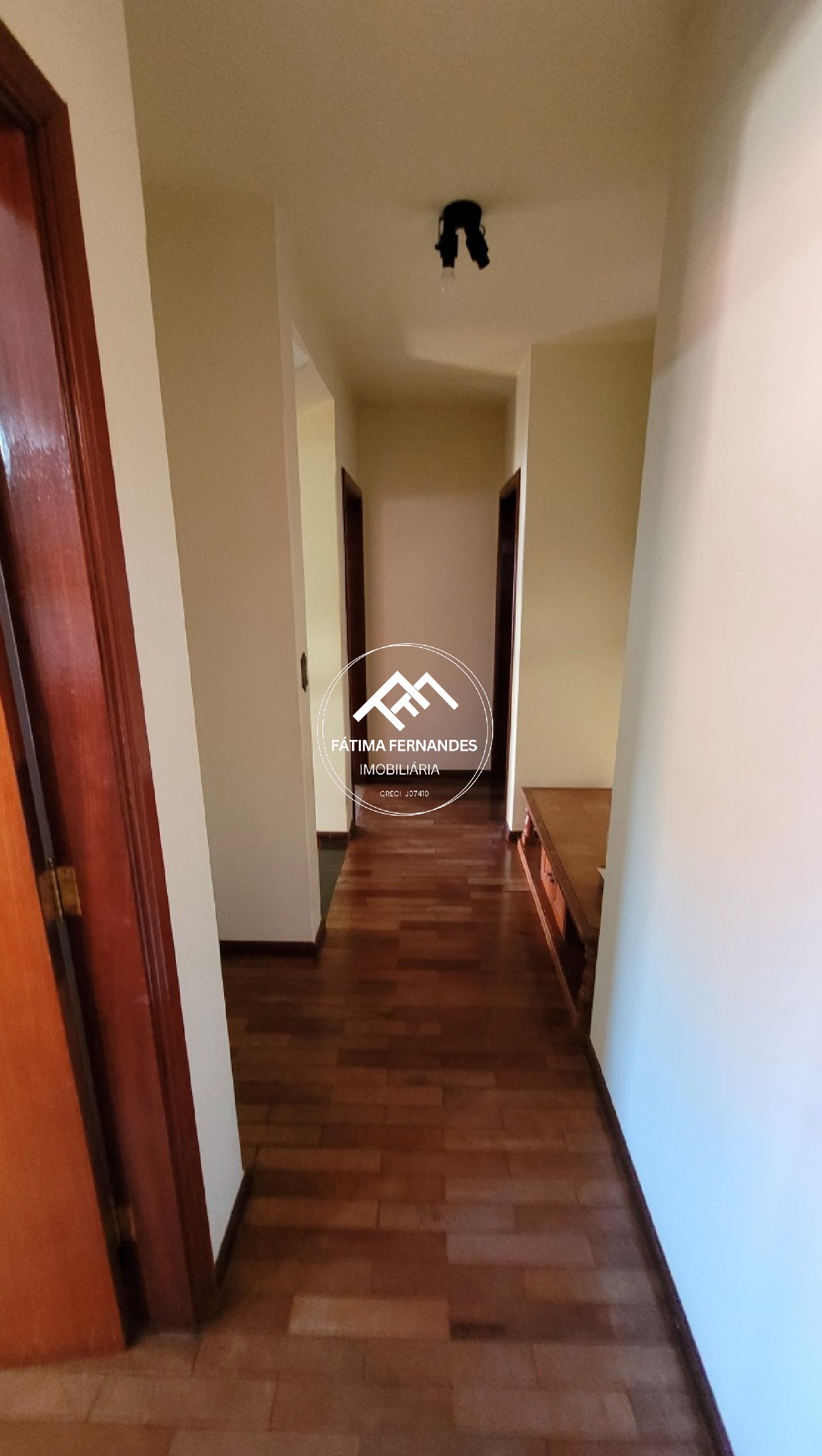 Casa à venda com 1 quarto, 351m² - Foto 19