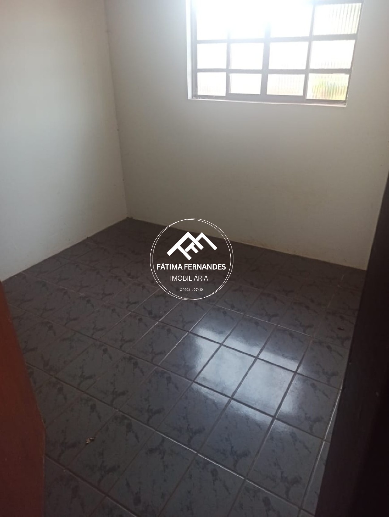 Casa à venda com 2 quartos, 200m² - Foto 5