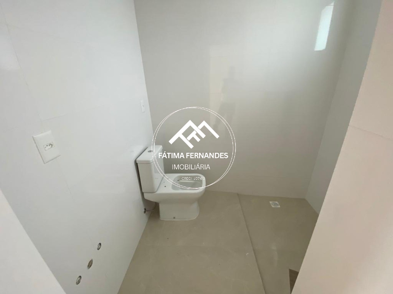 Apartamento à venda com 4 quartos, 156m² - Foto 6