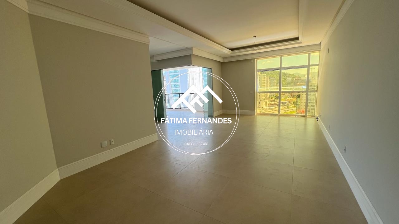 Apartamento à venda com 4 quartos, 190m² - Foto 5