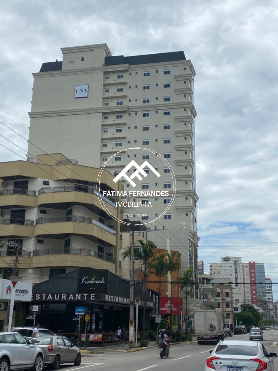 Apartamento à venda com 4 quartos, 156m² - Foto 15