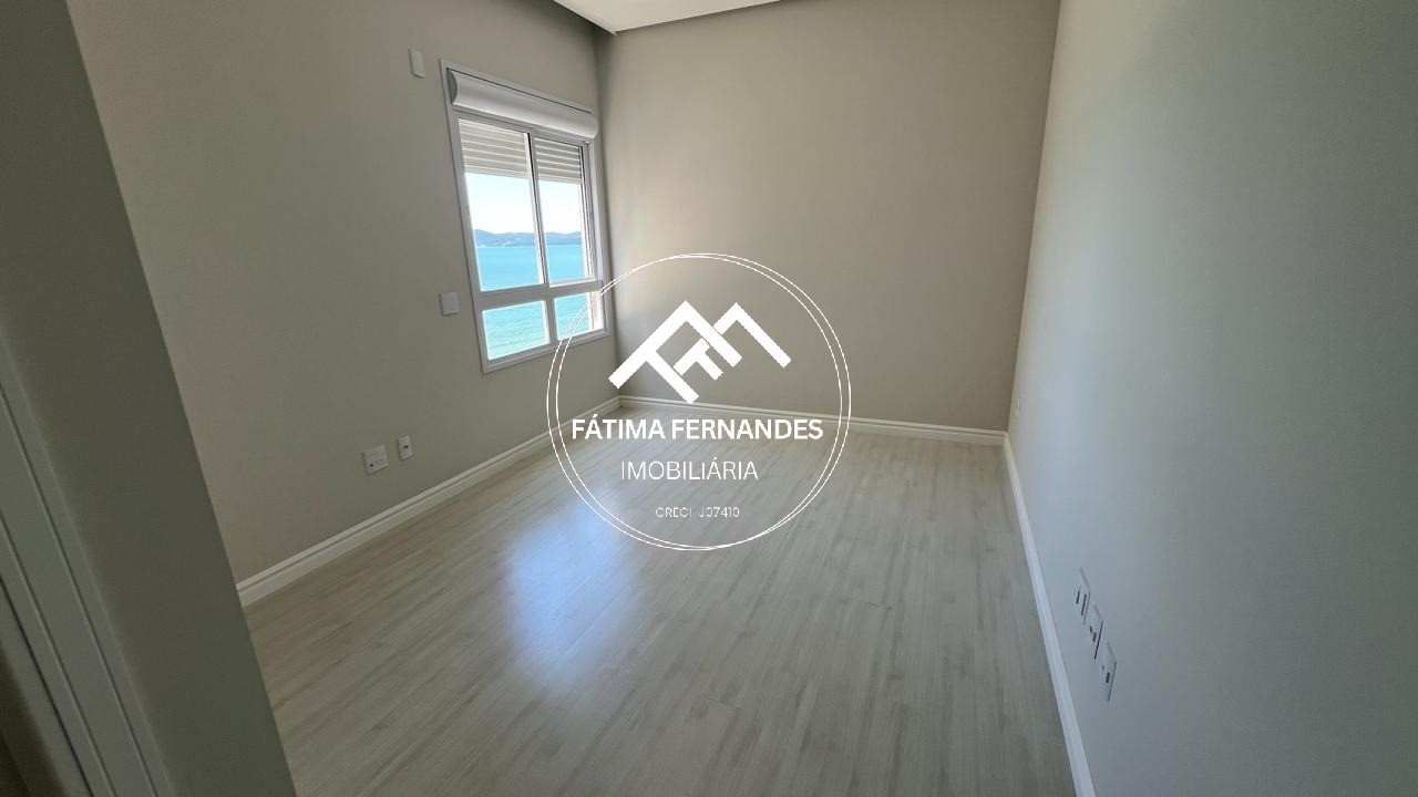 Apartamento à venda com 4 quartos, 175m² - Foto 19