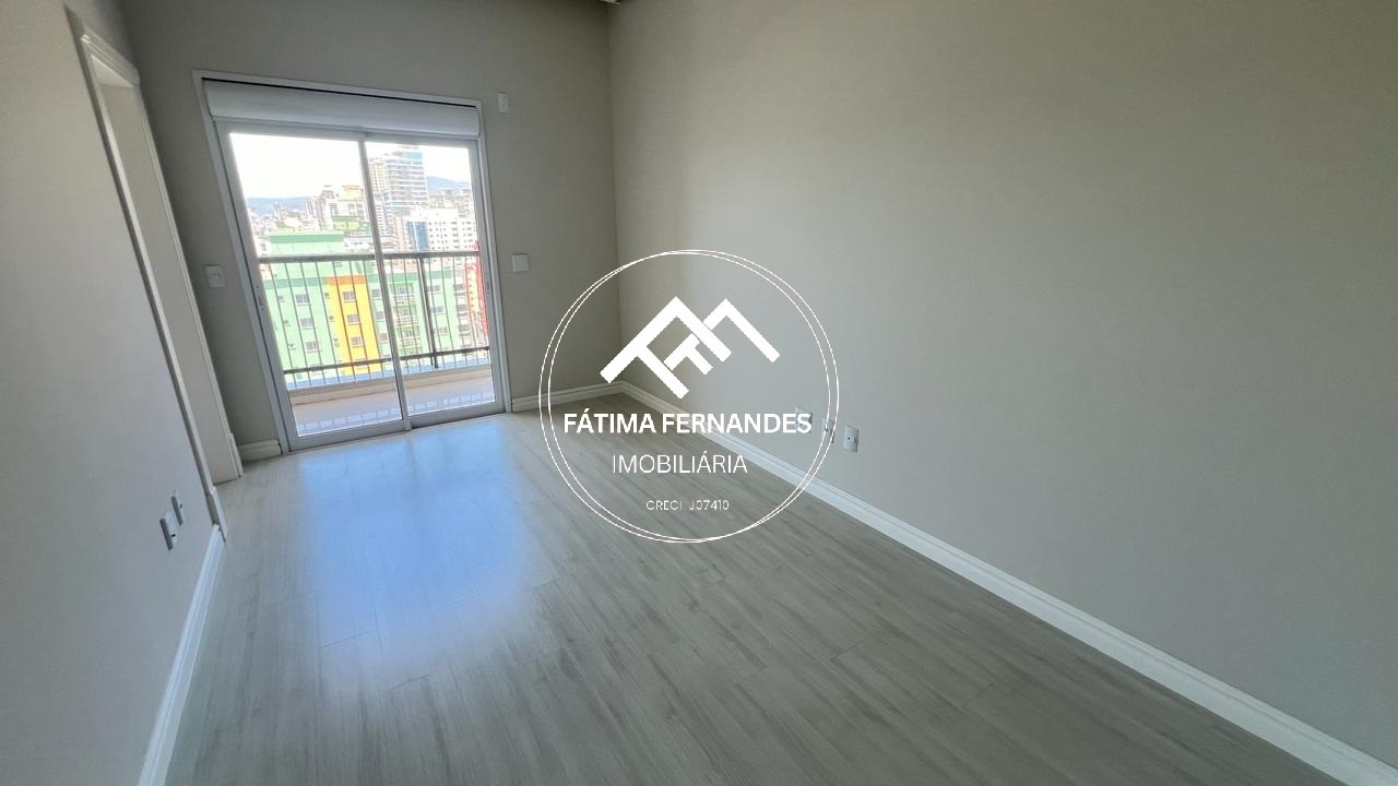 Apartamento à venda com 4 quartos, 175m² - Foto 15