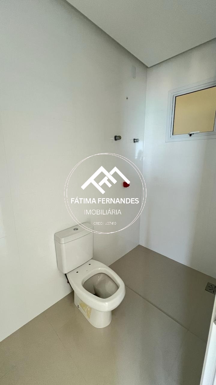 Apartamento à venda com 4 quartos, 175m² - Foto 14