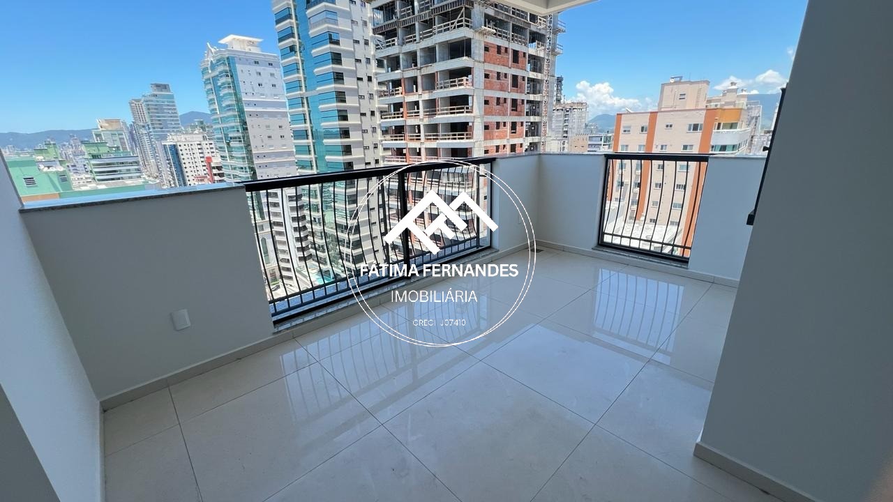 Apartamento à venda com 4 quartos, 175m² - Foto 3