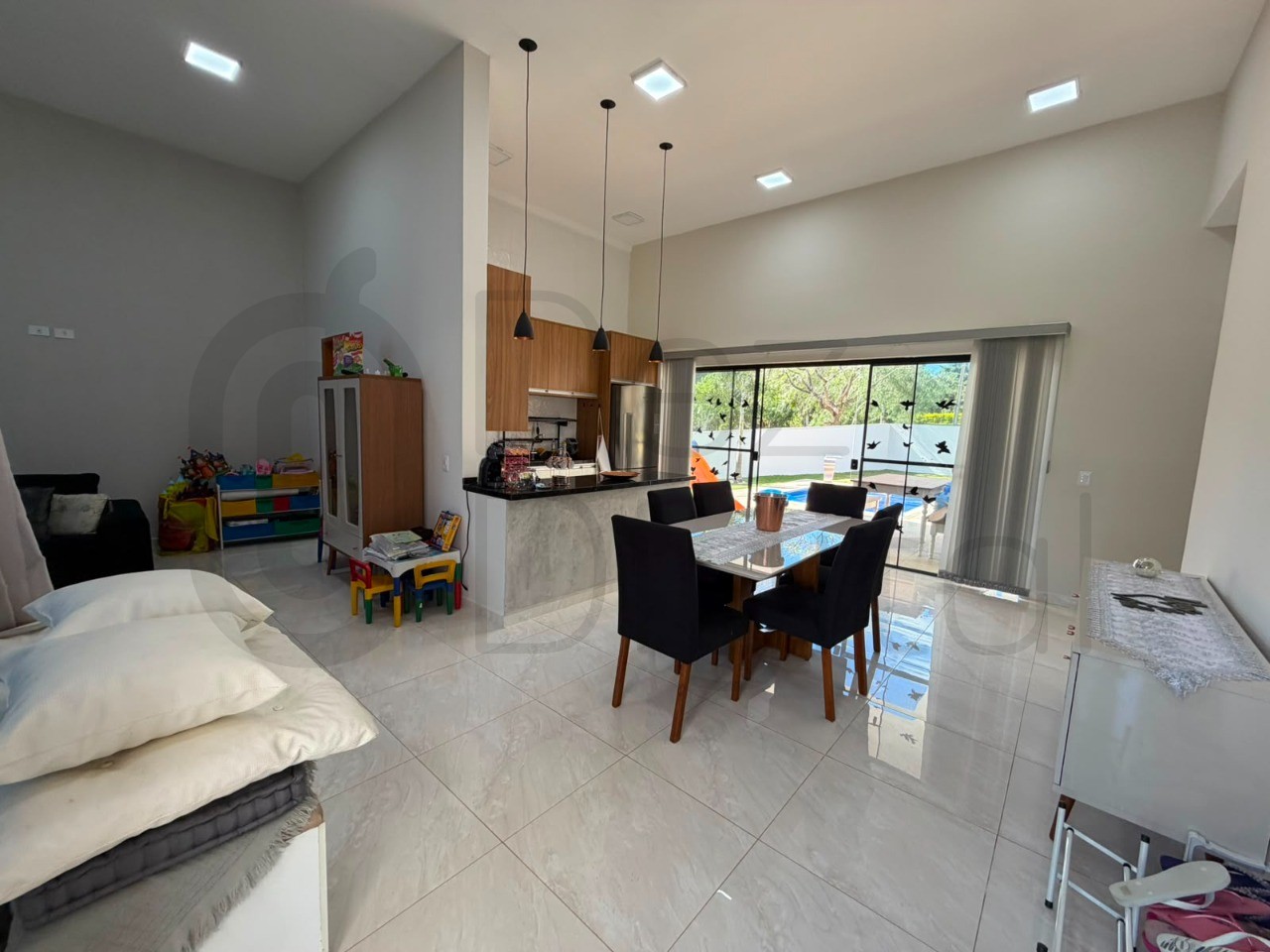 Casa, 3 quartos - Foto 2