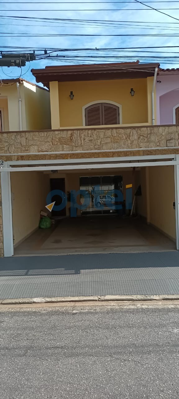 Sobrado à venda com 2 quartos, 179m² - Foto 2