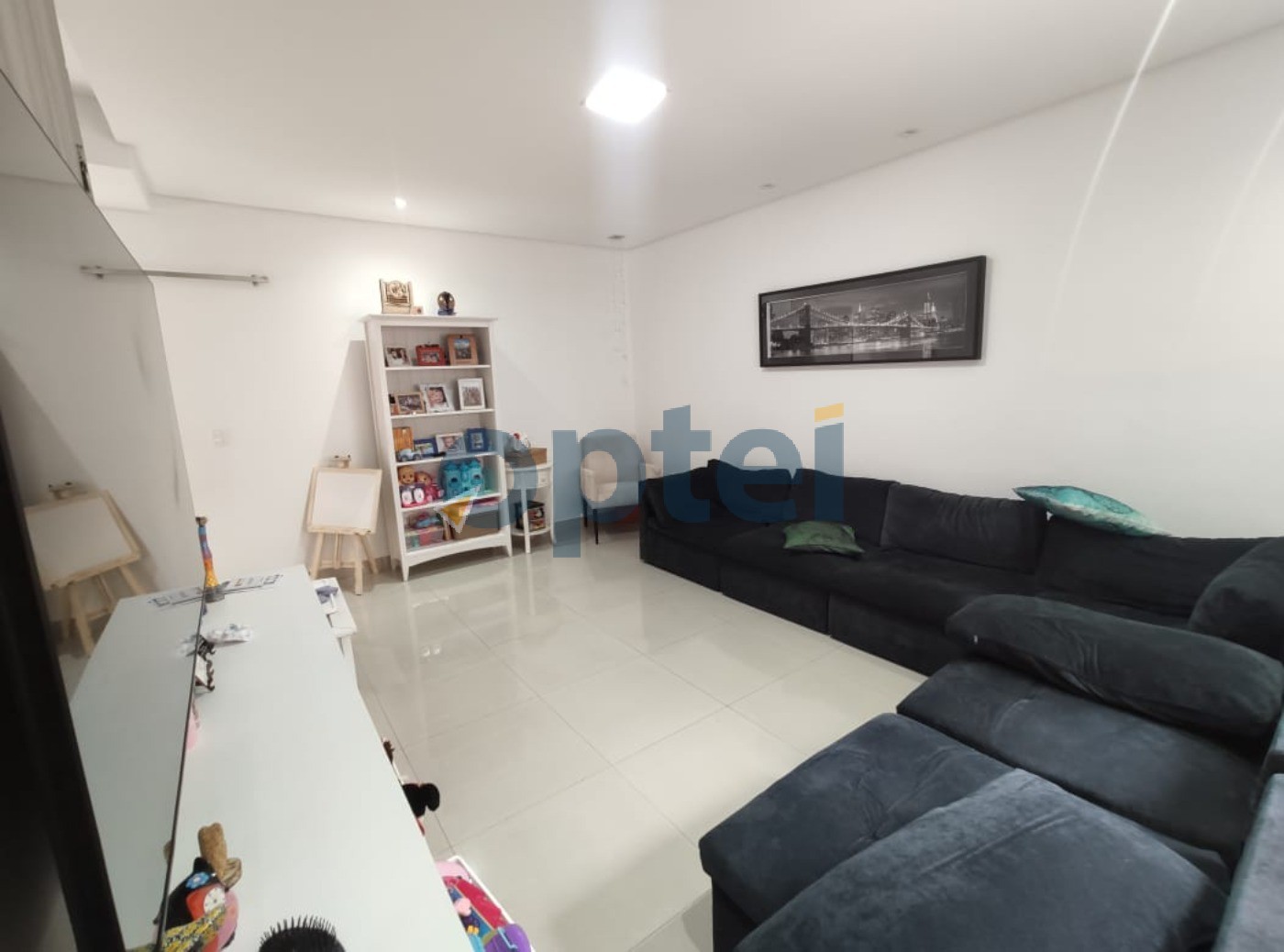 Casa à venda com 3 quartos, 165m² - Foto 7