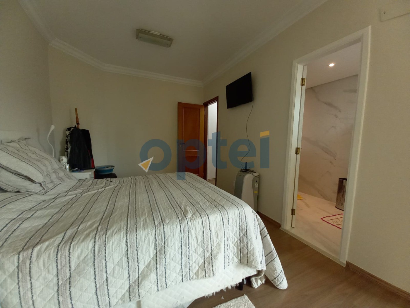 Apartamento à venda com 4 quartos, 180m² - Foto 23