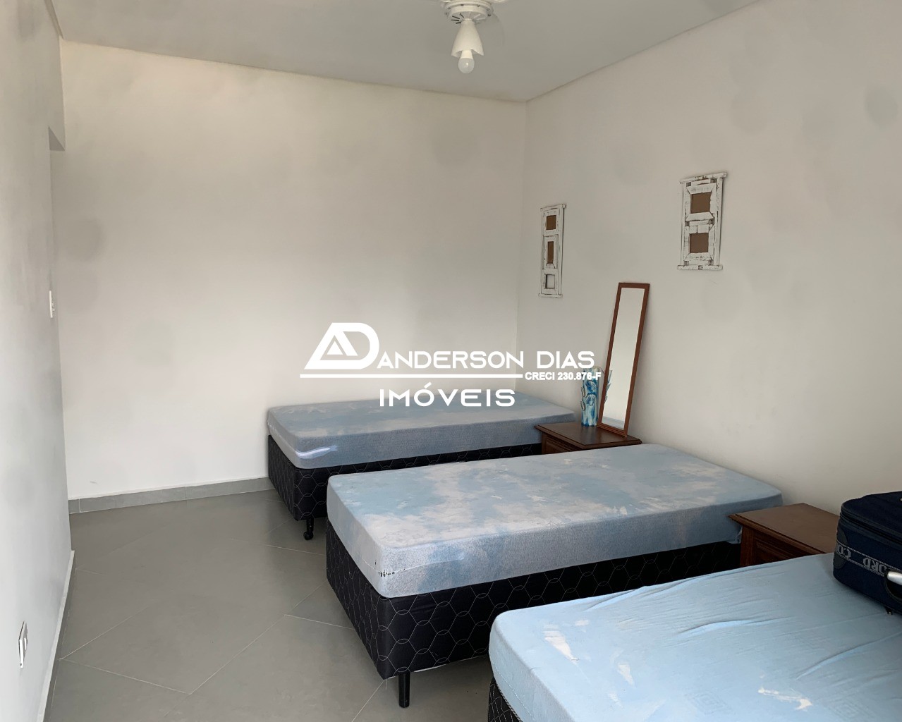 Casa à venda com 3 quartos, 180m² - Foto 14