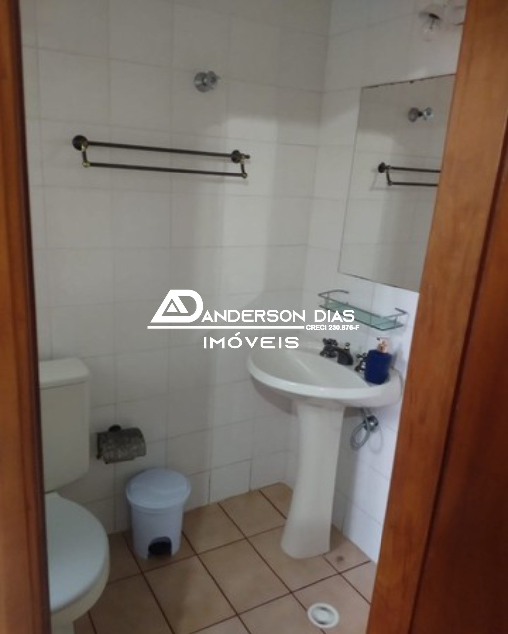 Apartamento à venda com 2 quartos, 75m² - Foto 9