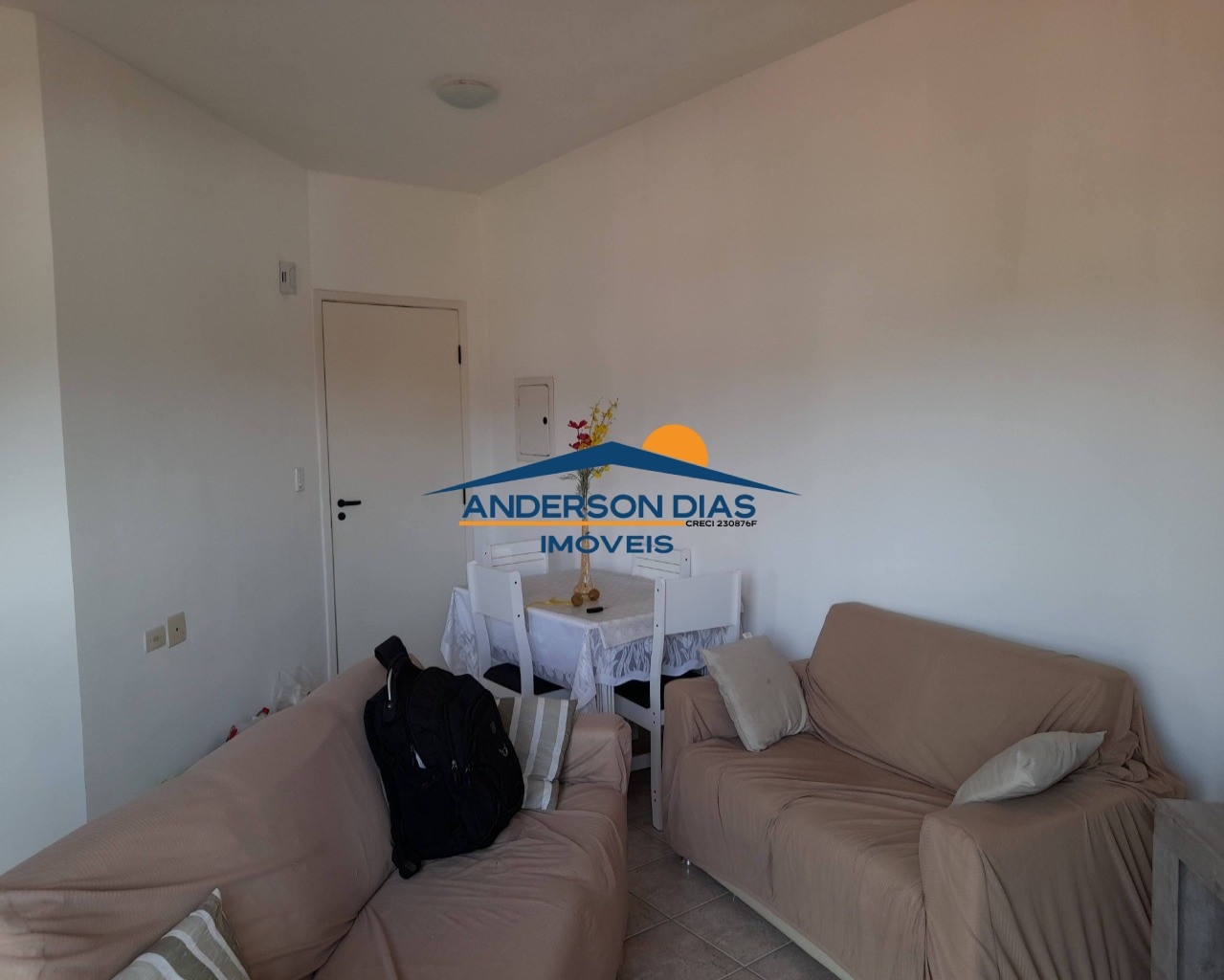 Apartamento à venda com 2 quartos, 65m² - Foto 3