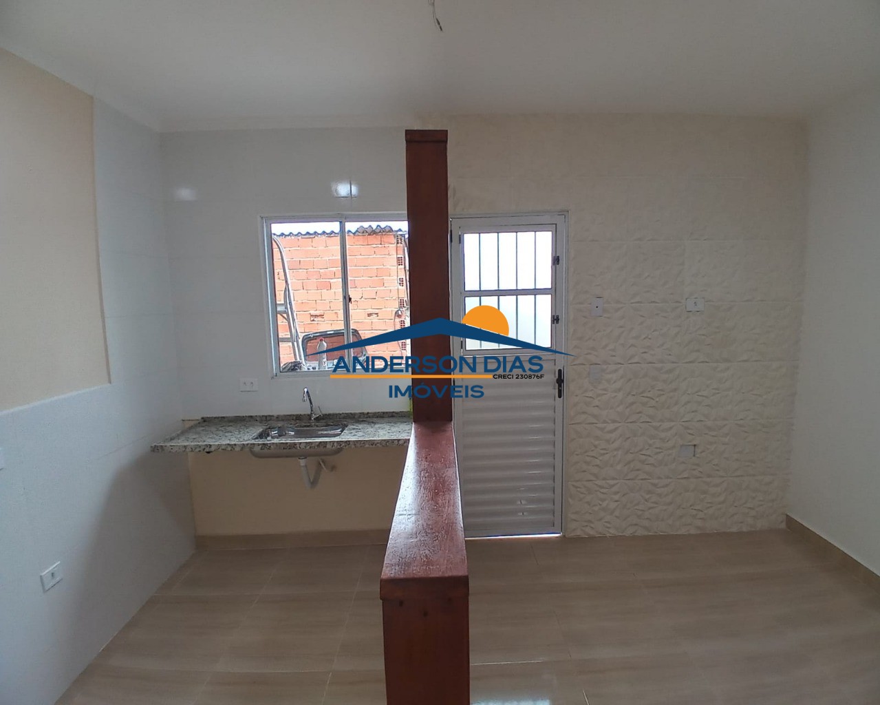 Casa à venda com 1 quarto, 58m² - Foto 4