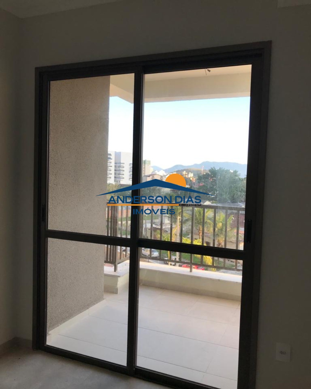 Apartamento à venda com 2 quartos, 58m² - Foto 3