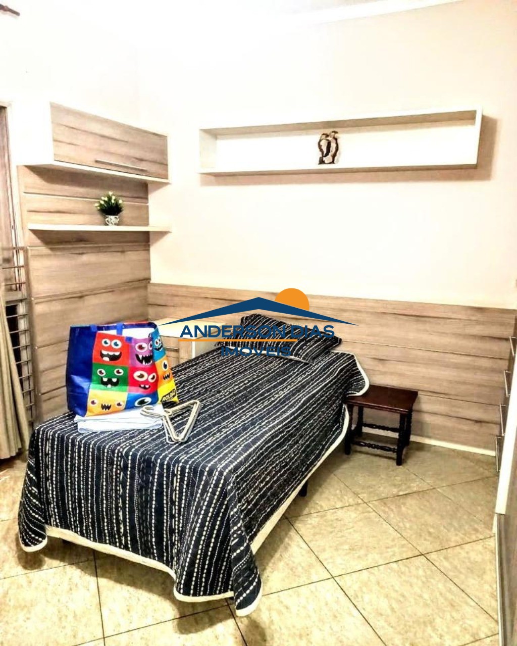 Apartamento à venda com 3 quartos, 197m² - Foto 3