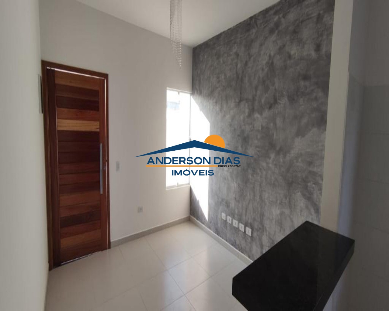 Casa à venda com 2 quartos, 60m² - Foto 1