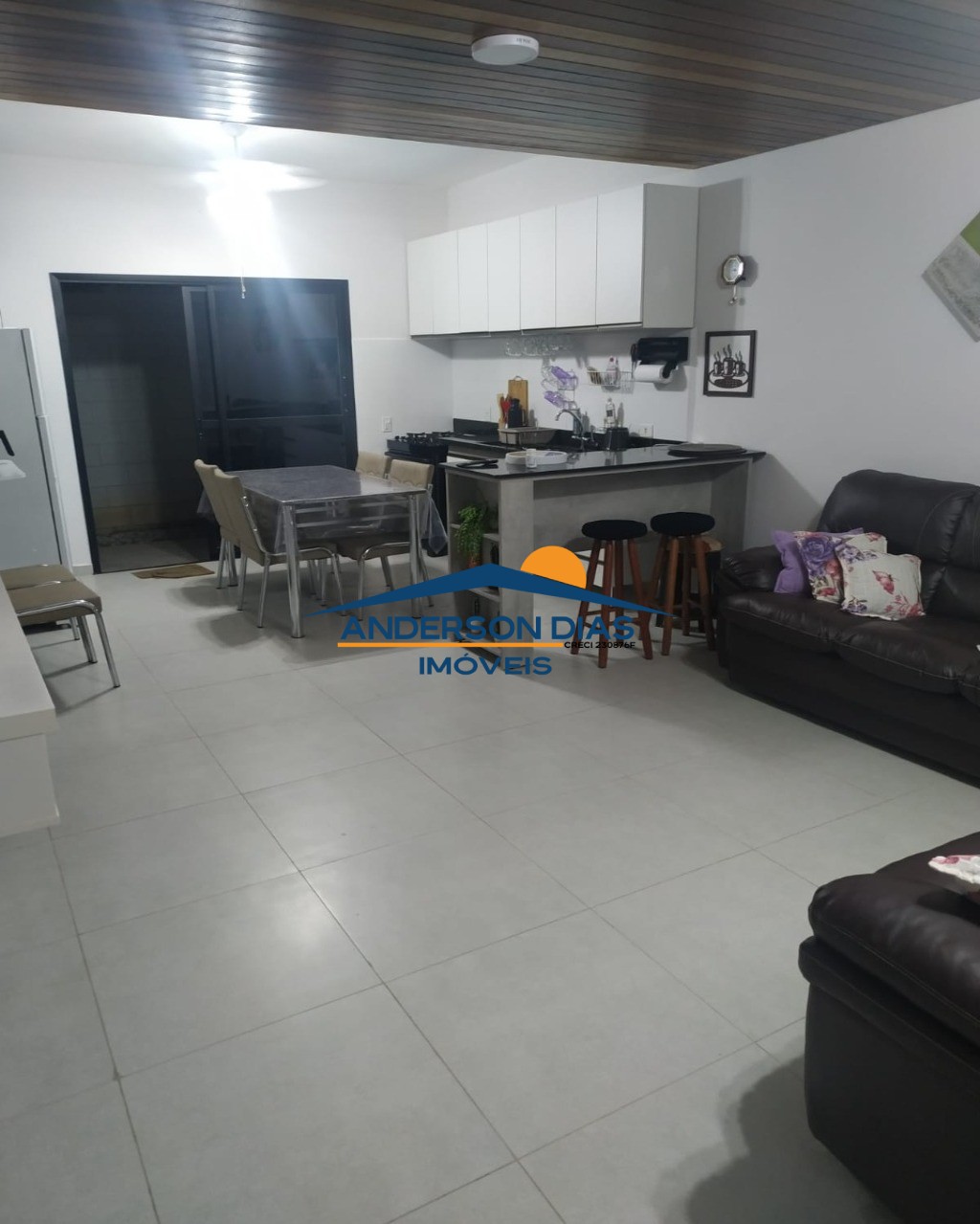 Casa à venda com 2 quartos, 80m² - Foto 15