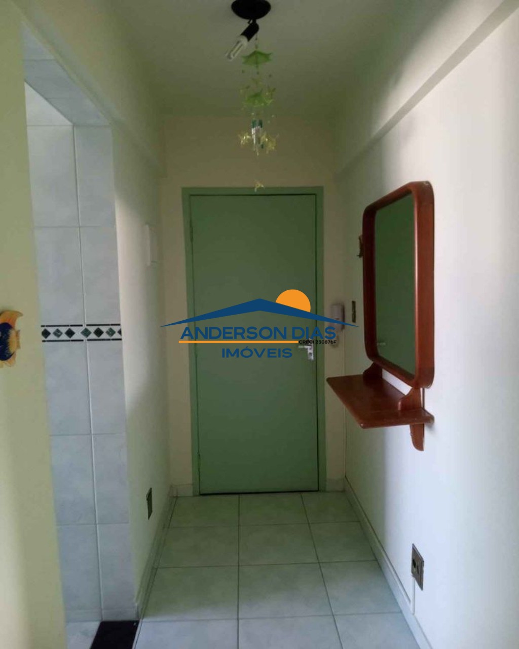 Apartamento à venda com 2 quartos, 70m² - Foto 2