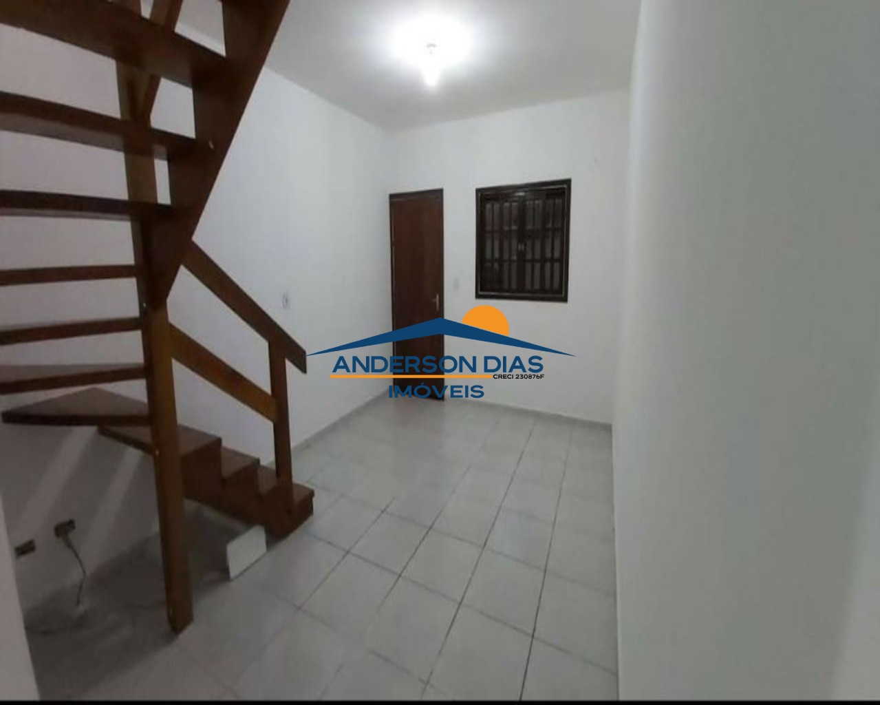 Casa à venda com 2 quartos, 98m² - Foto 9