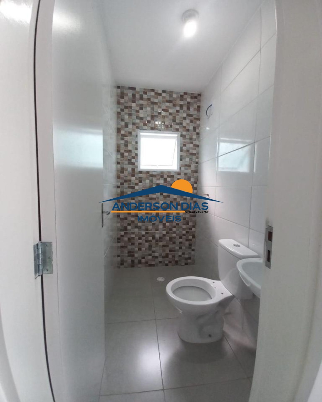 Casa à venda com 2 quartos, 60m² - Foto 5