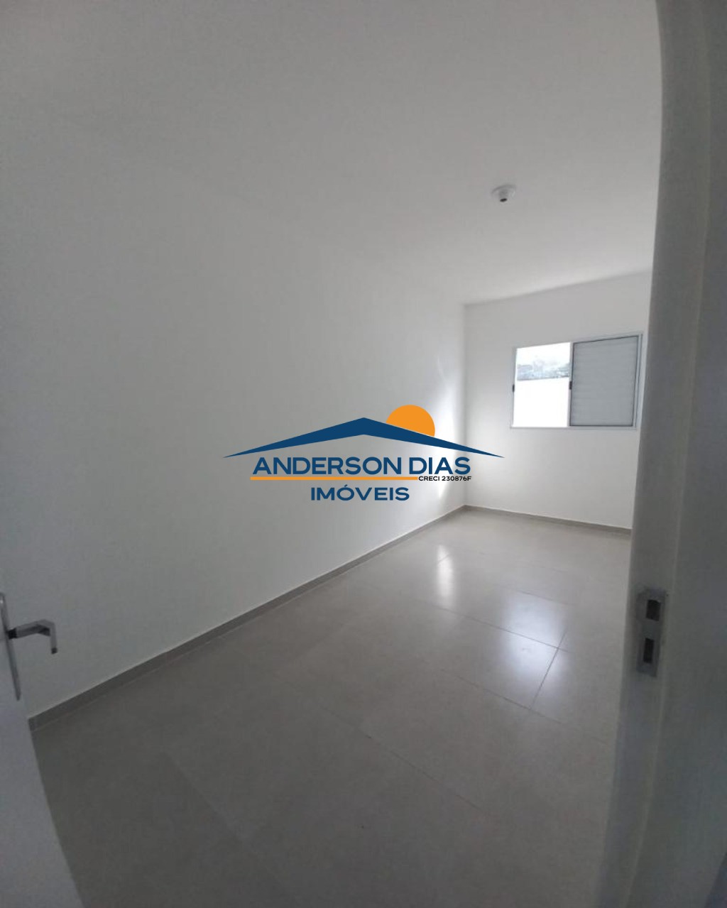 Casa à venda com 2 quartos, 60m² - Foto 7