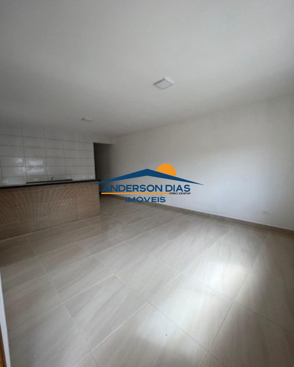 Casa à venda com 3 quartos, 82m² - Foto 7