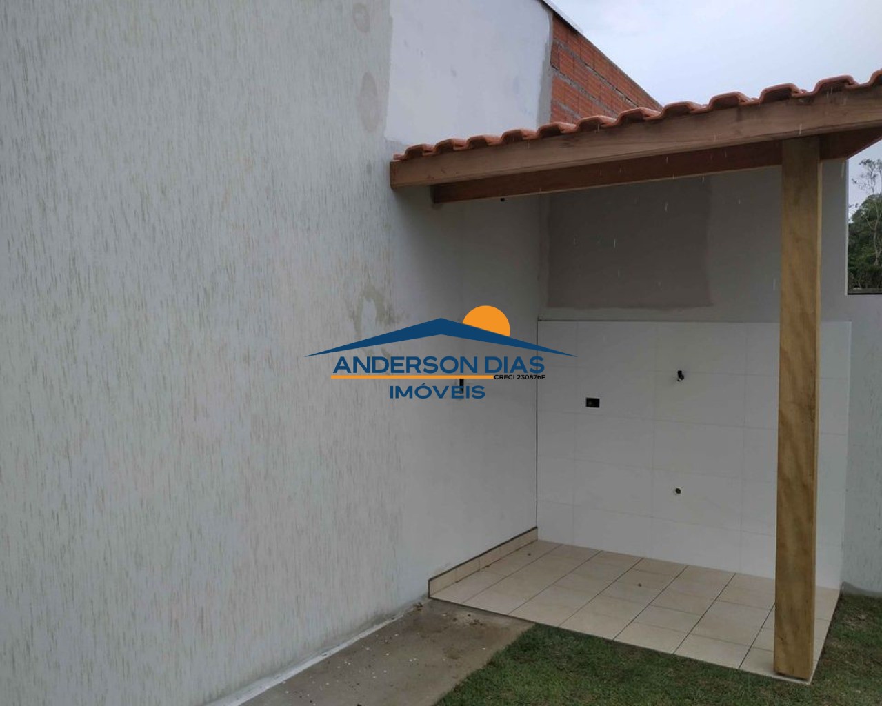 Casa à venda com 2 quartos, 73m² - Foto 2