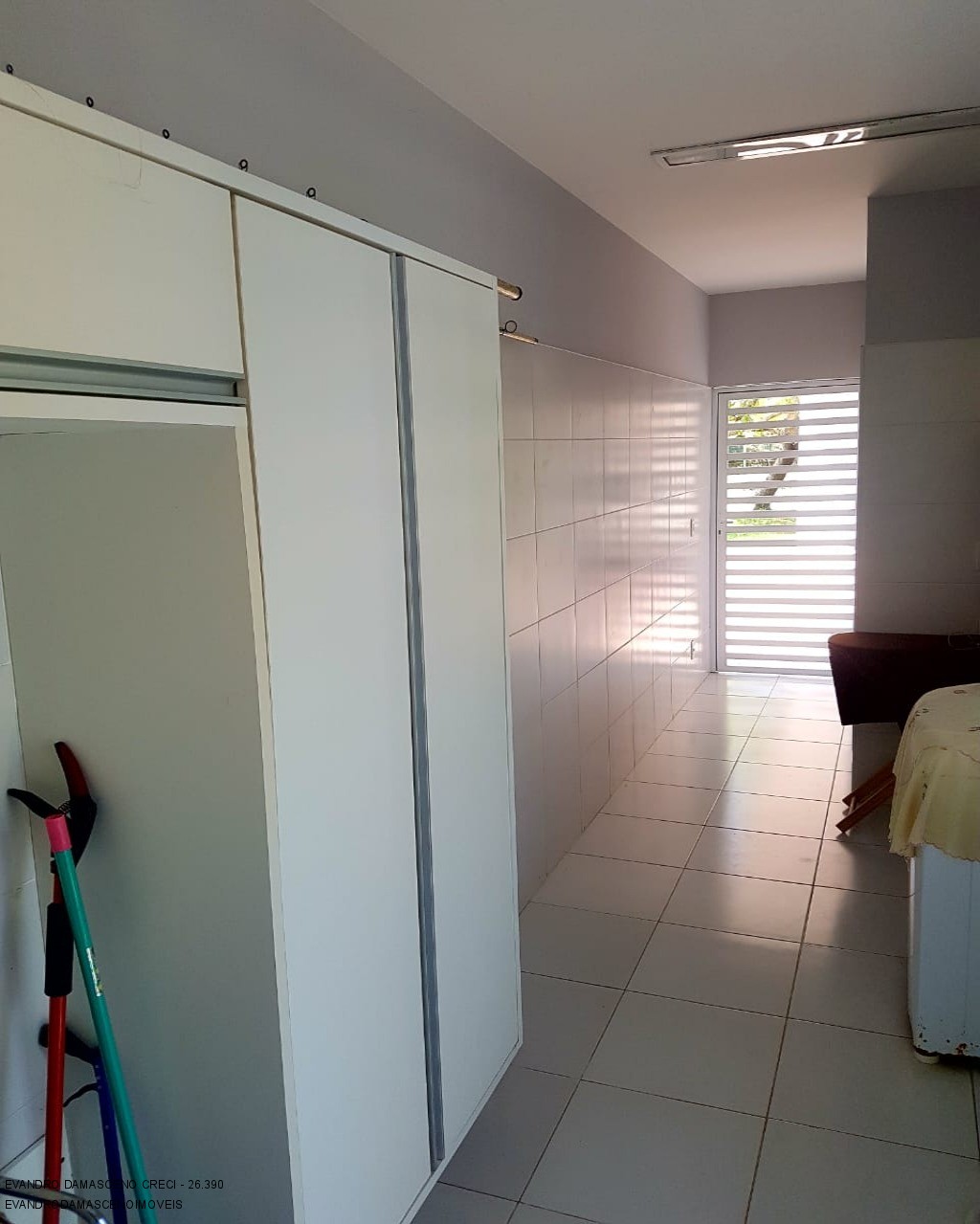 Casa à venda com 4 quartos, 250m² - Foto 65