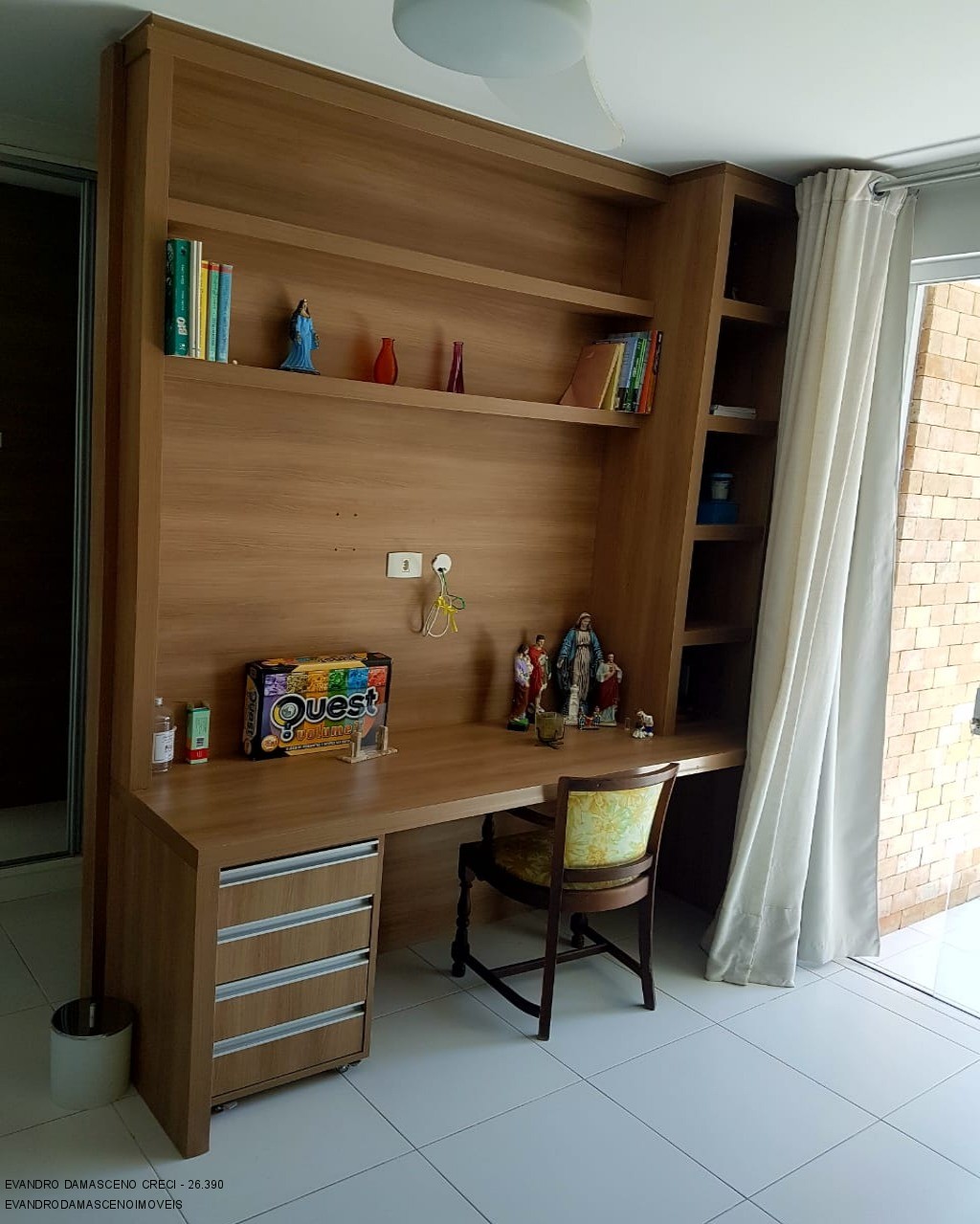 Casa à venda com 4 quartos, 250m² - Foto 8