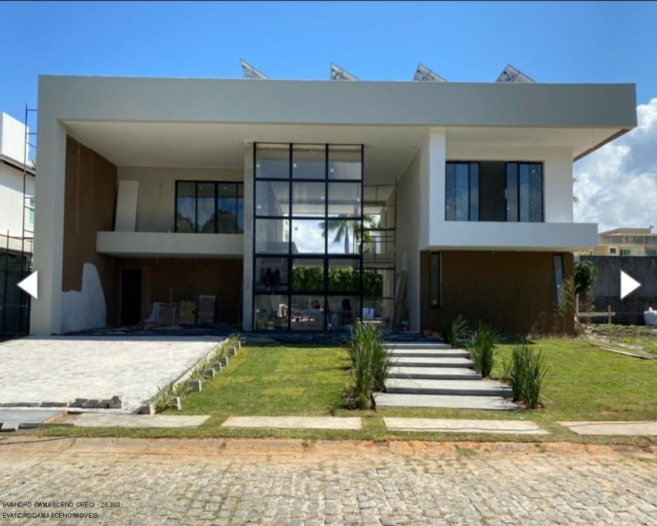 Casa à venda com 4 quartos, 624m² - Foto 1