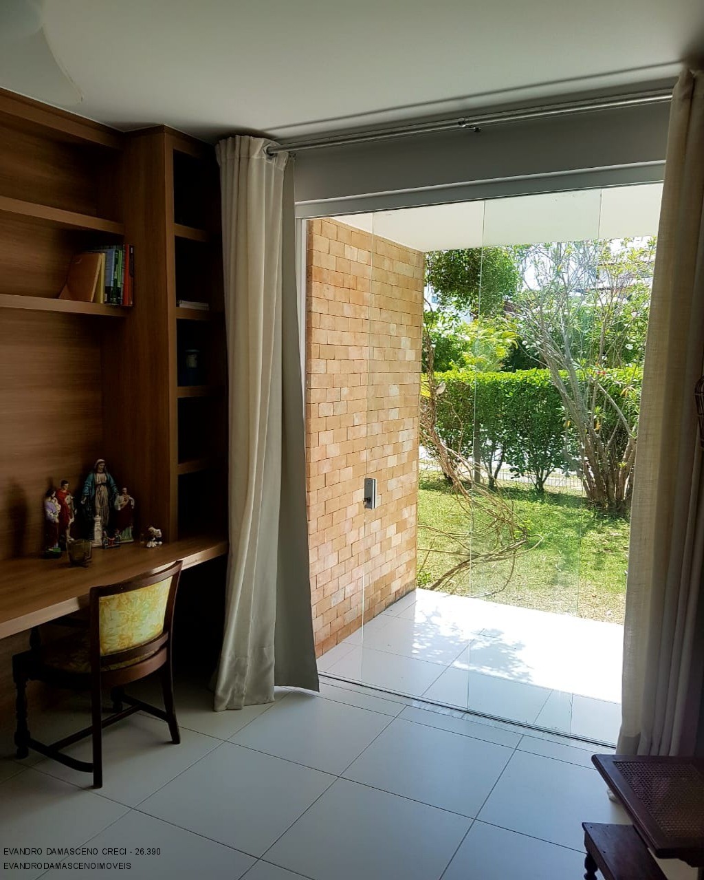 Casa à venda com 4 quartos, 250m² - Foto 49