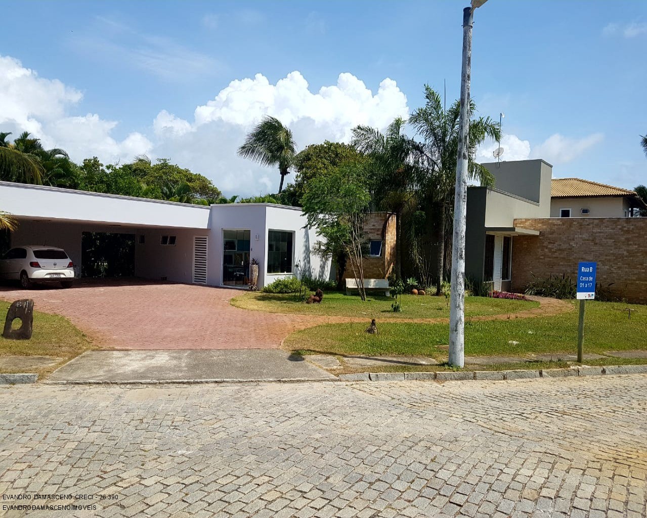 Casa à venda com 4 quartos, 250m² - Foto 7