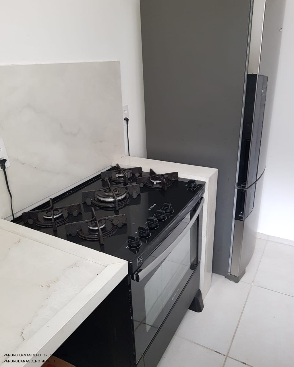 Apartamento à venda com 2 quartos, 40m² - Foto 8